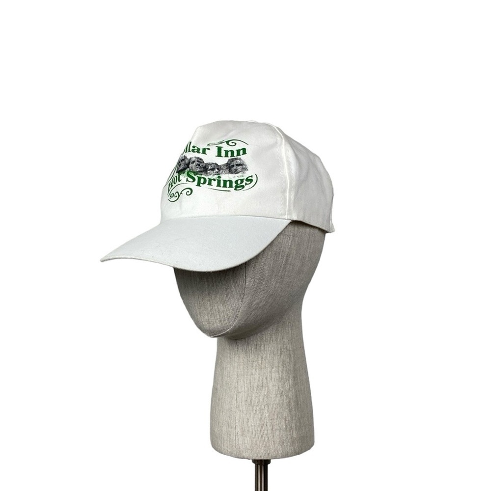Vintage dollar in Mount Rushmore, white graphic hat